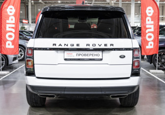 Подержанный автомобиль Land Rover Range Rover 2018 года (10 фото)