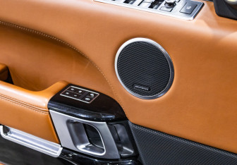 Подержанный автомобиль Land Rover Range Rover 2014 года (26 фото)