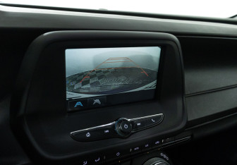 Подержанный автомобиль Chevrolet Camaro Coupe 2017 года (15 фото)