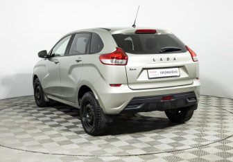 Подержанный автомобиль LADA (ВАЗ) XRAY 2016 года (7 фото)