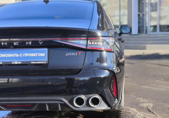 Подержанный автомобиль Chery Arrizo 8 2023 года (7 фото)