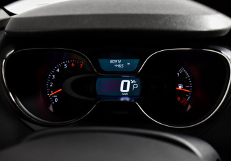 Подержанный автомобиль Renault Kaptur 2018 года (19 фото)