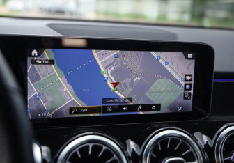 Подержанный автомобиль Mercedes-Benz GLB 2020 года (18 фото)