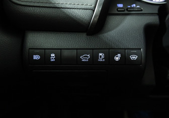 Подержанный автомобиль Toyota Camry Sedan 2021 года (20 фото)