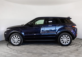 Подержанный автомобиль Land Rover Range Rover Evoque 2018 года (8 фото)