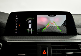 Подержанный автомобиль BMW X3 2021 года (17 фото)