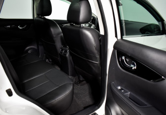 Подержанный автомобиль Nissan Qashqai 2018 года (14 фото)