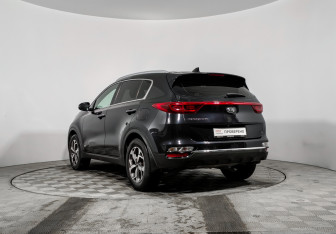 Подержанный автомобиль Kia Sportage 2019 года (6 фото)