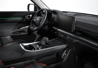 Подержанный автомобиль Haval H3 2024 года (15 фото)