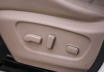 Подержанный автомобиль Nissan X-Trail 2019 года (24 фото)
