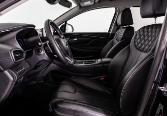 Подержанный автомобиль Hyundai Santa Fe 2022 года (26 фото)