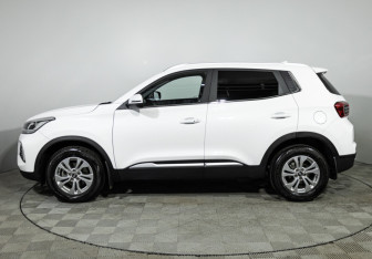 Подержанный автомобиль Chery Tiggo 4 Pro 2024 года (8 фото)