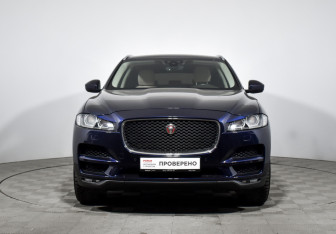 Подержанный автомобиль Jaguar F-Pace 2019 года (2 фото)