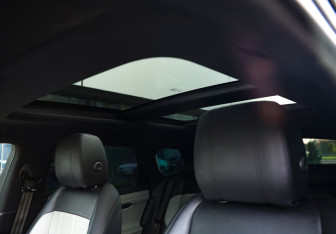 Подержанный автомобиль Land Rover Range Rover Evoque 2019 года (28 фото)