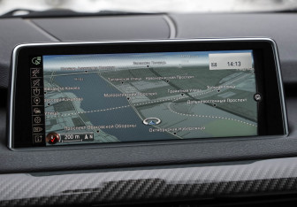 Подержанный автомобиль BMW X5 2016 года (18 фото)