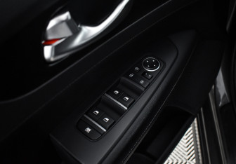 Подержанный автомобиль Kia Cerato Sedan 2021 года (10 фото)