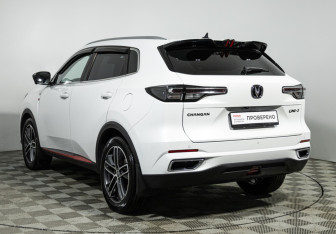 Подержанный автомобиль Changan CS55PLUS 2024 года (5 фото)