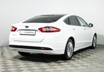 Подержанный автомобиль Ford Mondeo Sedan 2016 года (5 фото)
