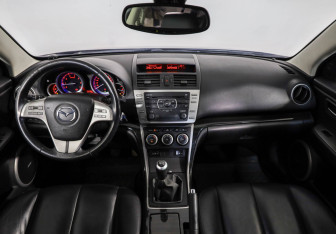 Подержанный автомобиль Mazda 6 Sedan 2008 года (10 фото)