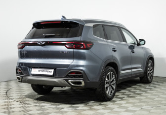 Подержанный автомобиль Chery Tiggo 8 2020 года (5 фото)