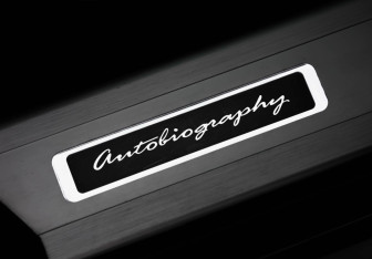 Подержанный автомобиль Land Rover Range Rover 2019 года (27 фото)