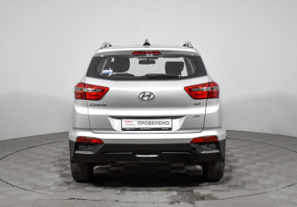 Подержанный автомобиль Hyundai Creta 2016 года (6 фото)