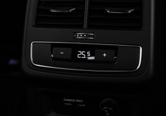 Подержанный автомобиль Audi A5 Liftback 2021 года (36 фото)