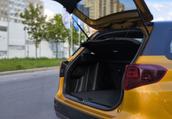 Подержанный автомобиль Suzuki Vitara 2019 года (9 фото)