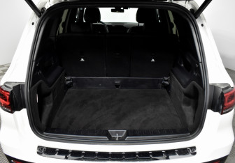 Подержанный автомобиль Mercedes-Benz GLB 2020 года (19 фото)