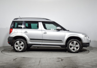 Подержанный автомобиль Skoda Yeti 2013 года (4 фото)
