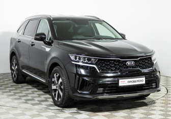 Подержанный автомобиль Kia Sorento 2020 года (3 фото)