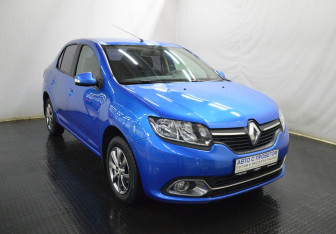 Подержанный автомобиль Renault Logan Sedan 2018 года (3 фото)