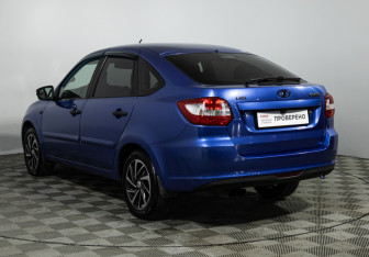 Подержанный автомобиль LADA (ВАЗ) Granta Liftback 2017 года (7 фото)