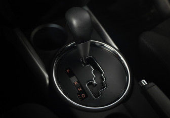 Подержанный автомобиль Mitsubishi ASX 2013 года (14 фото)