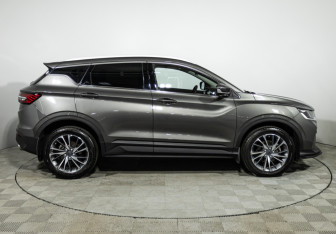 Подержанный автомобиль Geely Coolray 2023 года (4 фото)
