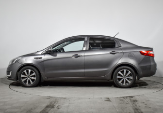 Подержанный автомобиль Kia Rio Sedan 2013 года (8 фото)