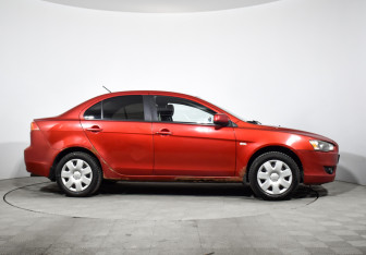 Подержанный автомобиль Mitsubishi Lancer Sedan 2007 года (4 фото)