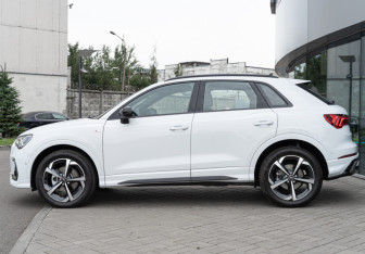 Новый Audi Q3 2025 (5 фото)