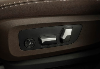 Новый BMW X5 2025 (18 фото)