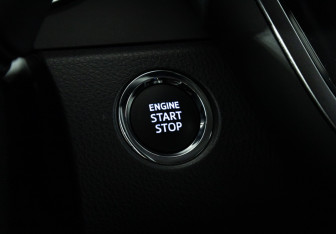 Подержанный автомобиль Toyota Camry Sedan 2020 года (22 фото)