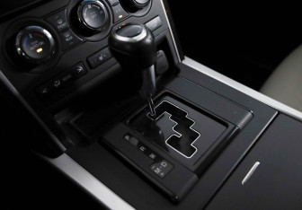 Подержанный автомобиль Mazda CX-9 2012 года (12 фото)