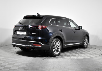 Подержанный автомобиль Mazda CX-9 2018 года (5 фото)