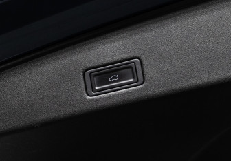 Подержанный автомобиль Omoda C5 2022 года (22 фото)