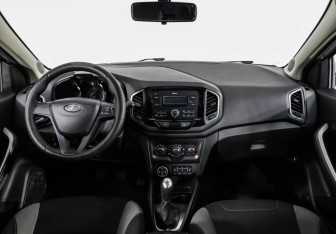 Подержанный автомобиль LADA (ВАЗ) XRAY 2019 года (10 фото)