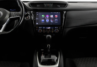 Подержанный автомобиль Nissan X-Trail 2018 года (13 фото)