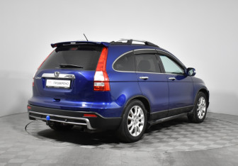 Подержанный автомобиль Honda CR-V 2008 года (5 фото)