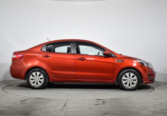 Подержанный автомобиль Kia Rio Sedan 2014 года (4 фото)
