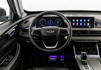 Подержанный автомобиль Chery Tiggo 4 2025 года (12 фото)