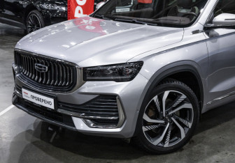 Подержанный автомобиль Geely Monjaro 2023 года (2 фото)