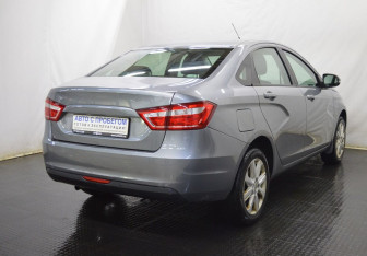 Подержанный автомобиль LADA (ВАЗ) Vesta Sedan 2020 года (5 фото)